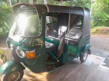 https://riyasewana.com/uploads/bajaj-4-stok-42136114183.jpg