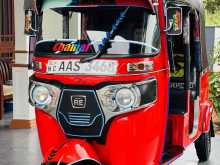 Bajaj 4 Stroke 2014 Three Wheel