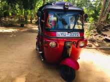 Bajaj 4 Stroke 2011 Three Wheel