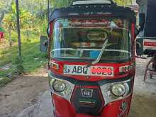 Bajaj 4 Stroke 2017 Three Wheel
