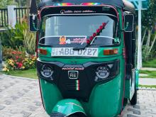Bajaj 4 Stroke 2015 Three Wheel
