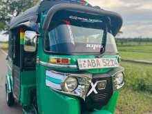 Bajaj 4 Stoke 2015 Three Wheel