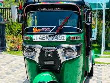 Bajaj 4 Stroke 2016 Three Wheel