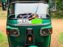 Bajaj 4 Stroke 2012 Three Wheel