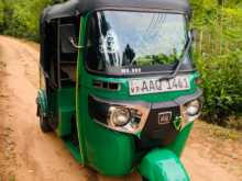 https://riyasewana.com/uploads/bajaj-4-stoke-2014-277572612042.jpg