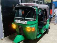 Bajaj 4 Stroke 2011 Three Wheel