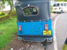 Bajaj 4 Stroke 2007 Three Wheel