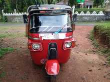 Bajaj 4 Stroke 2011 Three Wheel