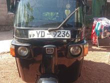 Bajaj 4 Stroke 2010 Three Wheel