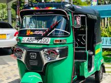 Bajaj 4 Stroke 2015 Three Wheel