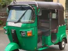 Bajaj 4 Stroke 2011 Three Wheel