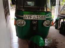 Bajaj 4 Stroke 2011 Three Wheel