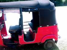https://riyasewana.com/uploads/bajaj-4-stoke-4753354403.jpg
