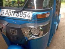Bajaj 4 Stroke 2015 Three Wheel