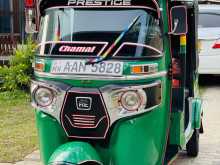 Bajaj 4 Stroke 2014 Three Wheel
