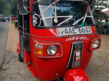 Bajaj 4 Stroke 2013 Three Wheel