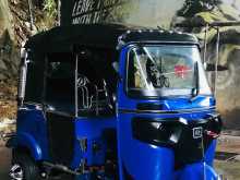 Bajaj 4 Stroke 2014 Three Wheel