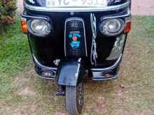 Bajaj 4 Stroke 2010 Three Wheel