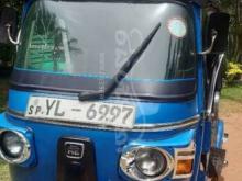 Bajaj 4 Stroke 2011 Three Wheel