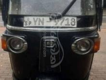 Bajaj 4 Stroke 2011 Three Wheel