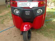 Bajaj 4 Stroke 2016 Three Wheel