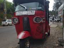 Bajaj 4 Stroke 2010 Three Wheel