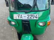 Bajaj 4 Stroke 2011 Three Wheel