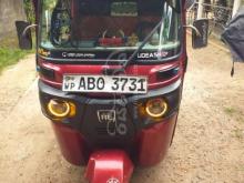 Bajaj 4 Stroke 2016 Three Wheel