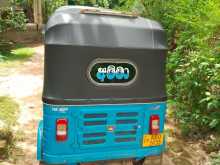 https://riyasewana.com/uploads/bajaj-4-stork-2017-267523612903.jpg