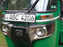 Bajaj 4 Stroke 2015 Three Wheel