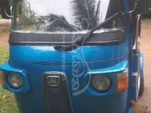Bajaj 4 Stroke 2011 Three Wheel