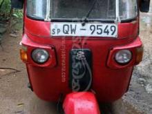 Bajaj 4 Stroke 2010 Three Wheel