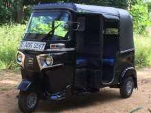 Bajaj 4 Stroke 2015 Three Wheel