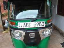 Bajaj 4 Stroke 2015 Three Wheel