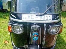 Bajaj 4 Stroke 2010 Three Wheel