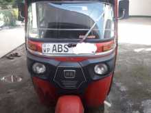 Bajaj 4 Stroke 2018 Three Wheel