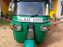 Bajaj 4 Stroke 2016 Three Wheel