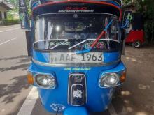 Bajaj 4 Stroke 2012 Three Wheel