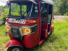 Bajaj 4 Stroke 2019 Three Wheel