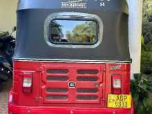 https://riyasewana.com/uploads/bajaj-4-storke-121953294923.jpg