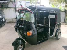 Bajaj 4 Stroke 2011 Three Wheel