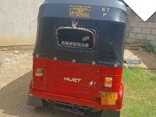 https://riyasewana.com/uploads/bajaj-4-storke-171455236273.jpg