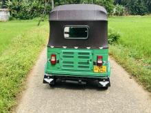 https://riyasewana.com/uploads/bajaj-4-storke-1818555824411.jpg