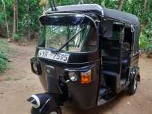 Bajaj 4 Stroke 2012 Three Wheel