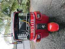 Bajaj 4 Stroke 2011 Three Wheel