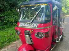 Bajaj 4 Stroke 2011 Three Wheel