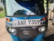 Bajaj 4 Stroke 2014 Three Wheel