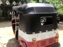 https://riyasewana.com/uploads/bajaj-4-strickland-1314205122053.jpg