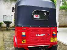 https://riyasewana.com/uploads/bajaj-4-strock-1212334722433.jpg