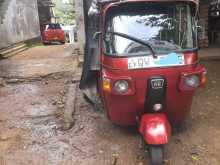 Bajaj 4 Stroke 2010 Three Wheel